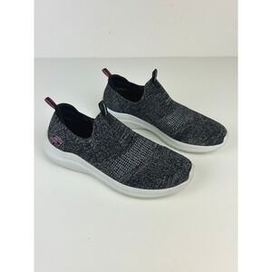 Skechers Ultra Flex Slip On Sneakers Womens 9 Stretch Fit Memory Foam Black Gray